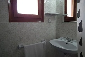 San Carlos بيت ضيافة 2*