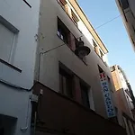 Πανσιόν San Carlos 2*