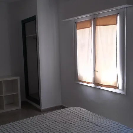 San Carlos 2* يوريت دي مار